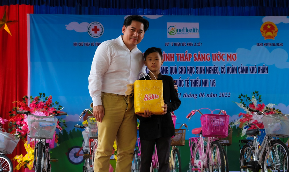 INTERNATIONAL CHILDREN’S DAY 01.06 – LIGHT UP THE DREAMS OF NA HANG CHILDREN